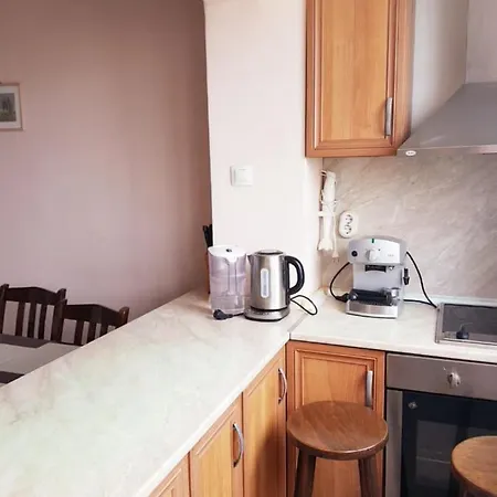 Vazrajdane Bl. 2 Apartment