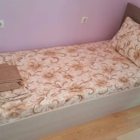 Apartment Vazrajdane Bl. 2 Burgas